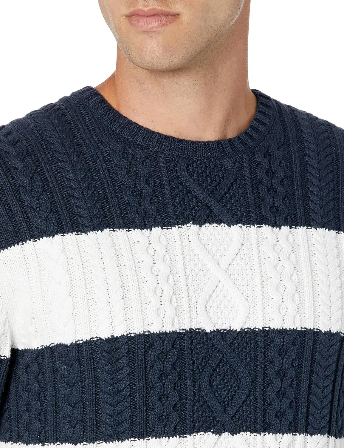Amazon Essentials Men's Long-Sleeve 100% Cotton Fisherman Cable Crewneck Sweater