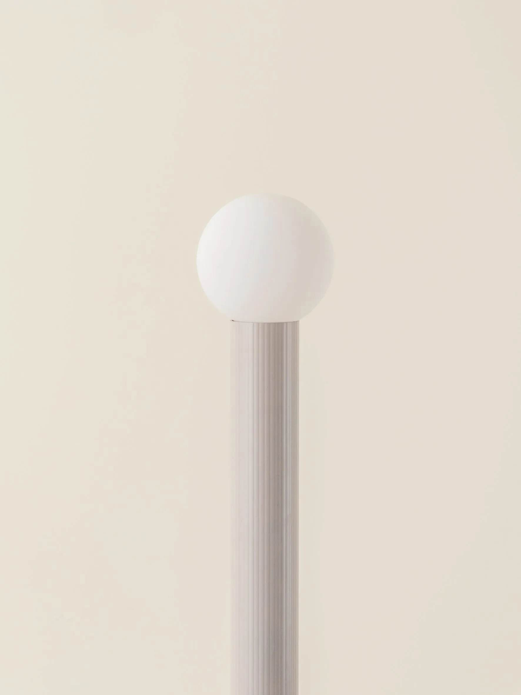 Chubes - 2 light warm white floor lamp