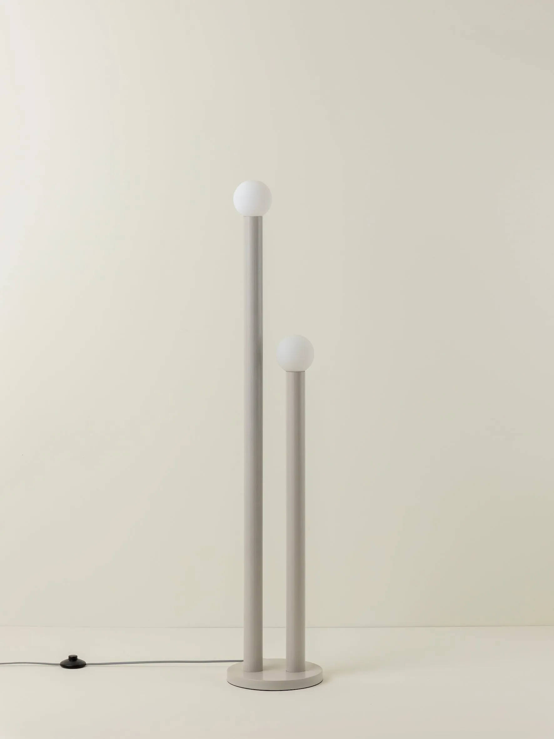 Chubes - 2 light warm white floor lamp