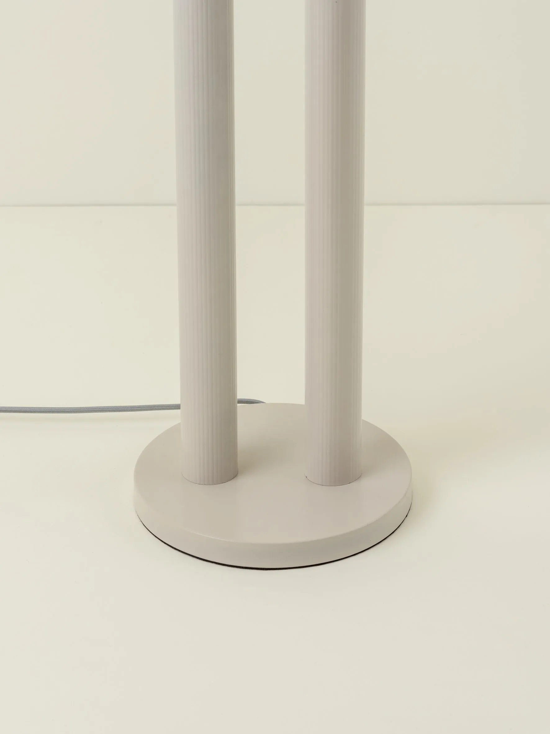 Chubes - 2 light warm white floor lamp