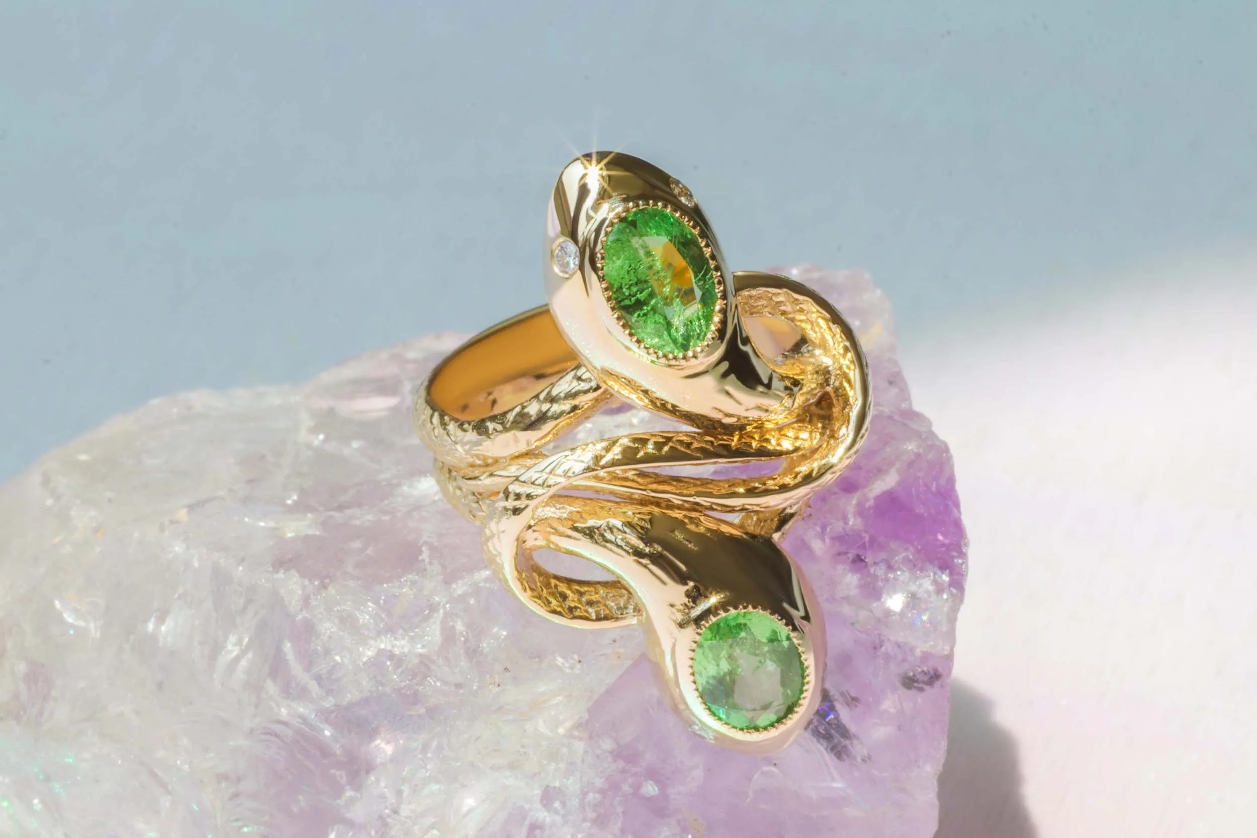 Duo Serpentes Ring / Tsavorite and Diamonds