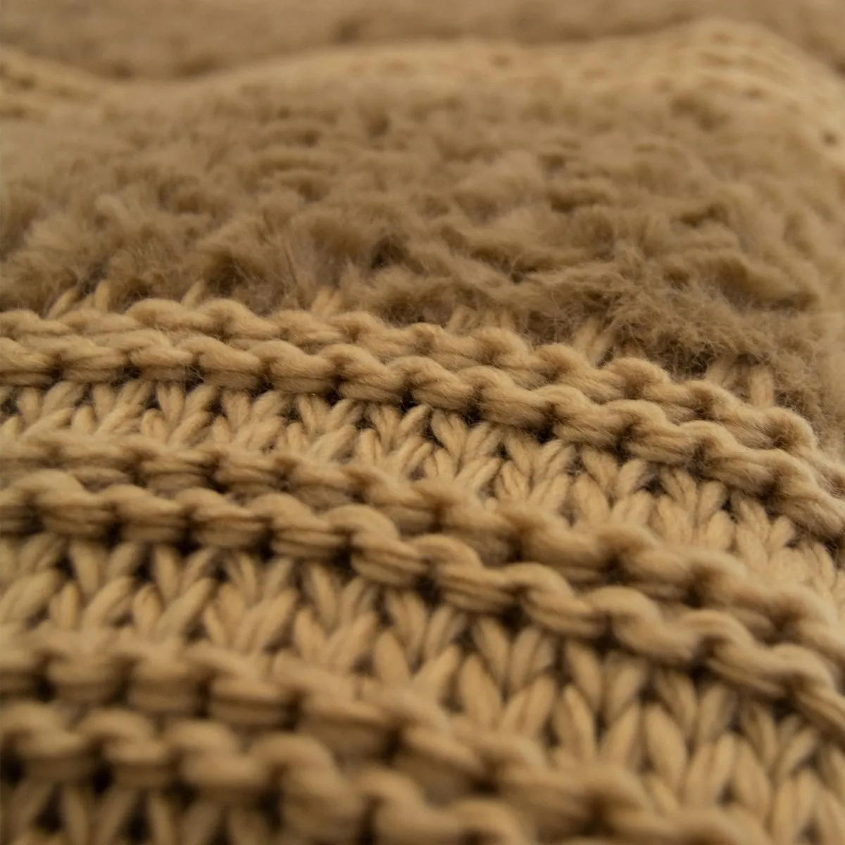 Plush Knit Throw - Camel